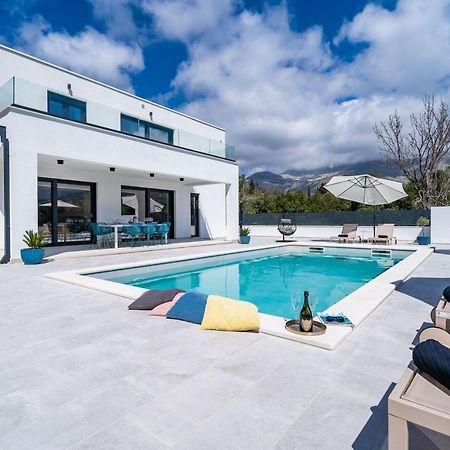 Villa Invigo - Brand New Private Pool Villa Mlini Buitenkant foto